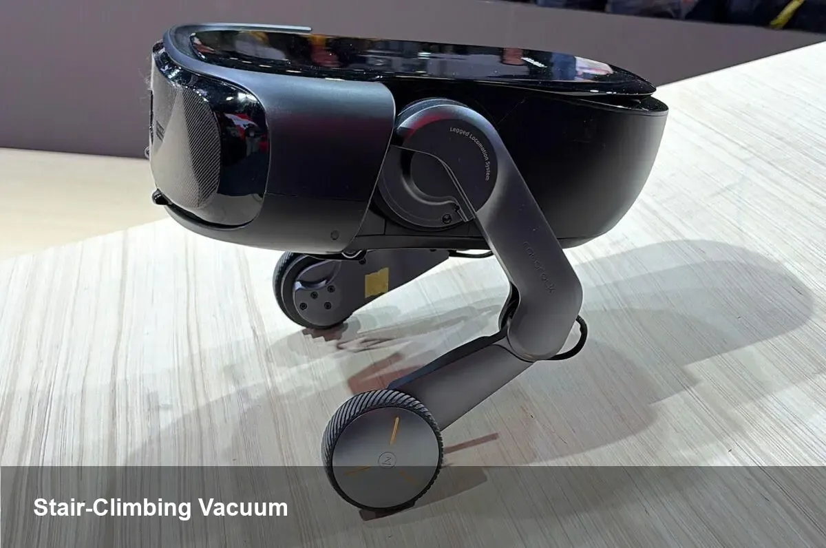 Roborock Saros Rover: Stair-Climbing Vacuum